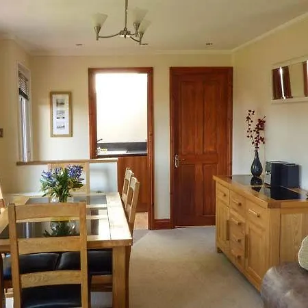 6 Thirlmere * High Wray